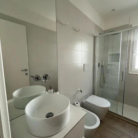Casina In Monopoli