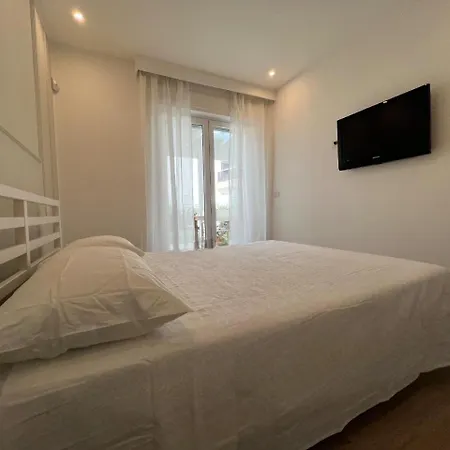 Casina In Apartment