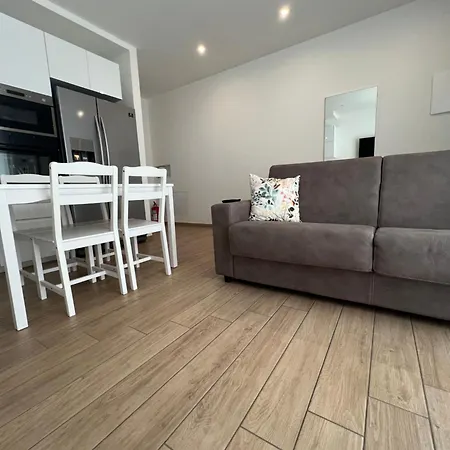Casina In Apartment *